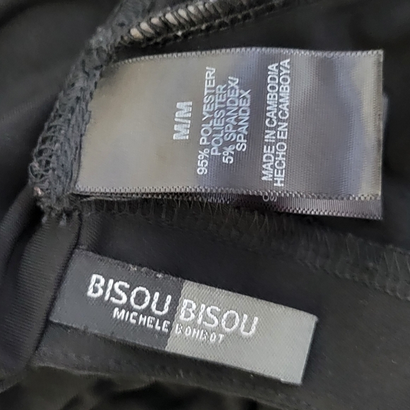 Women's Bisou Bisou Top cutout long sleeve Size Medium - Picture 4 of 4